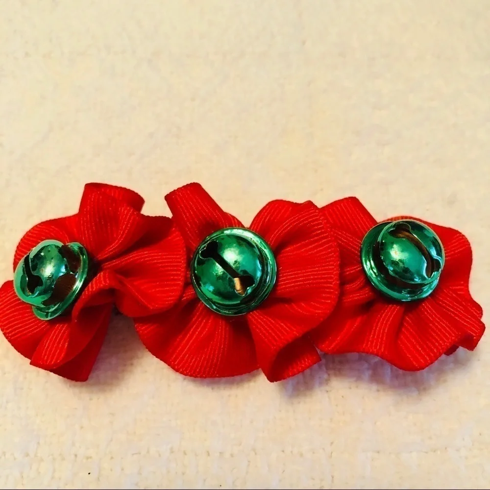Bundle of Seven Hair Accessories Scrunchies Barrettes Bows Holiday Red Green
